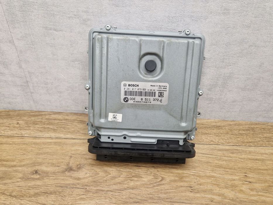 BMW 5 GT F07 KOMPUTER STEROWNIK SILNIKA 530D 3.0D DIESEL N57 245KM 8511372