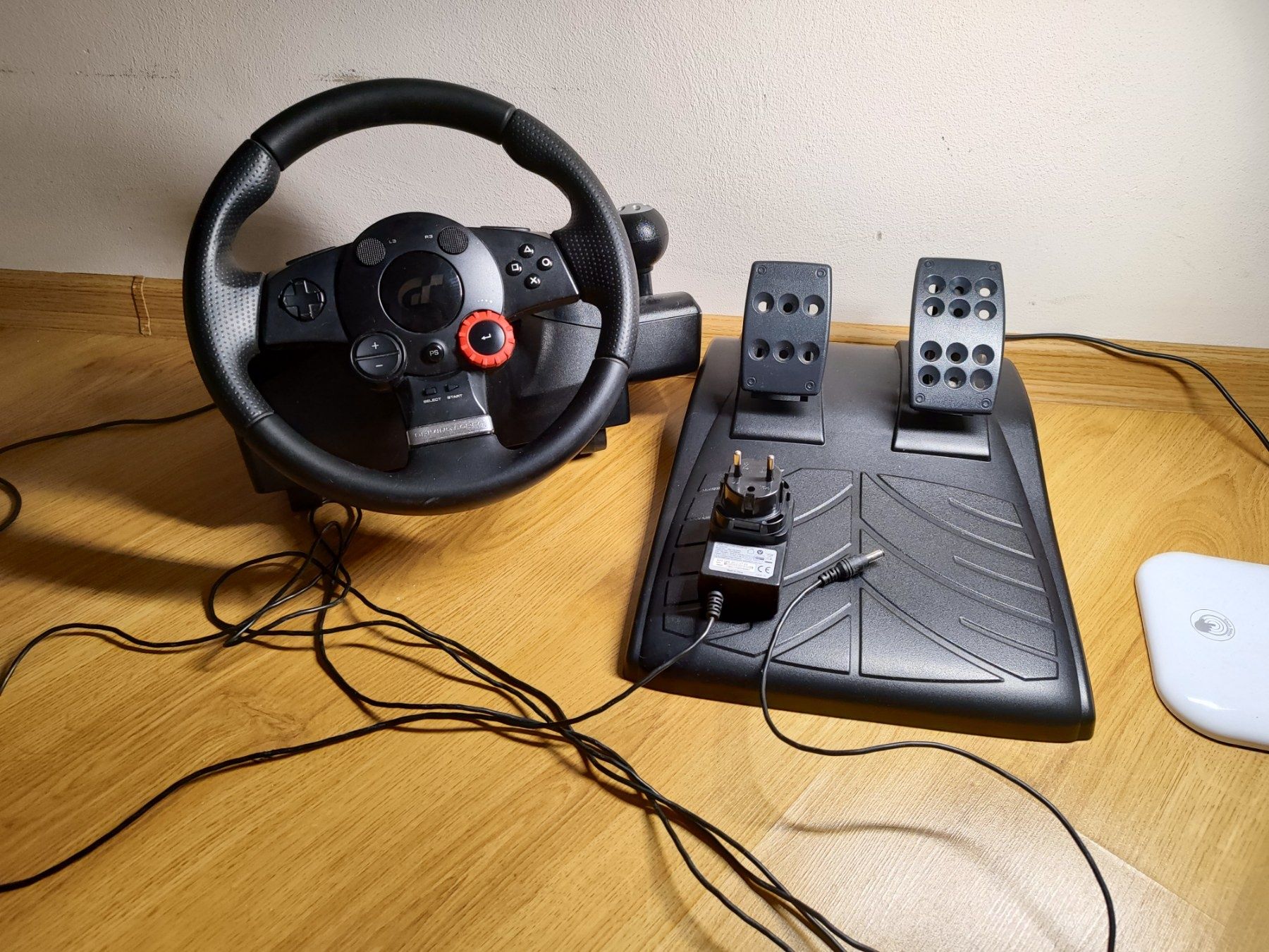 Ігрове кермо Logitech Driving Force Gt