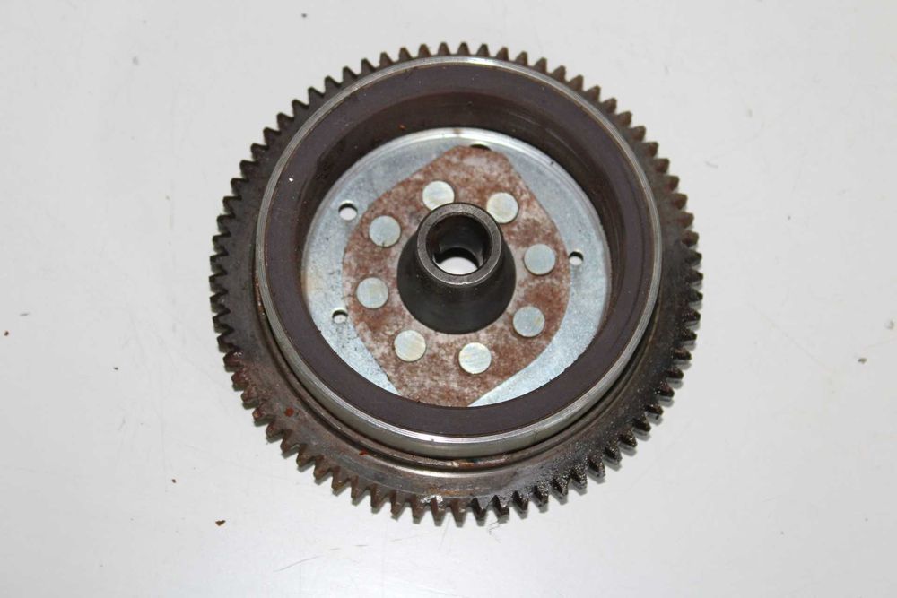 PEUGEOT XR6 AM6 koło magnesowe magneto