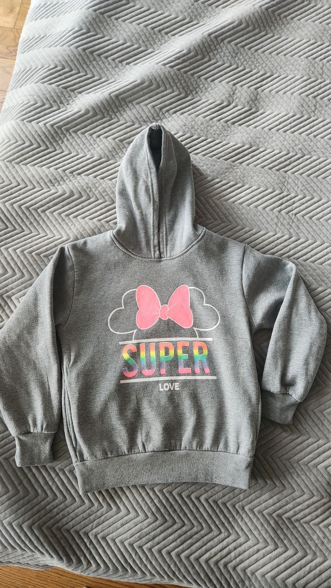 Bluza dziewczęca w rozm. 134