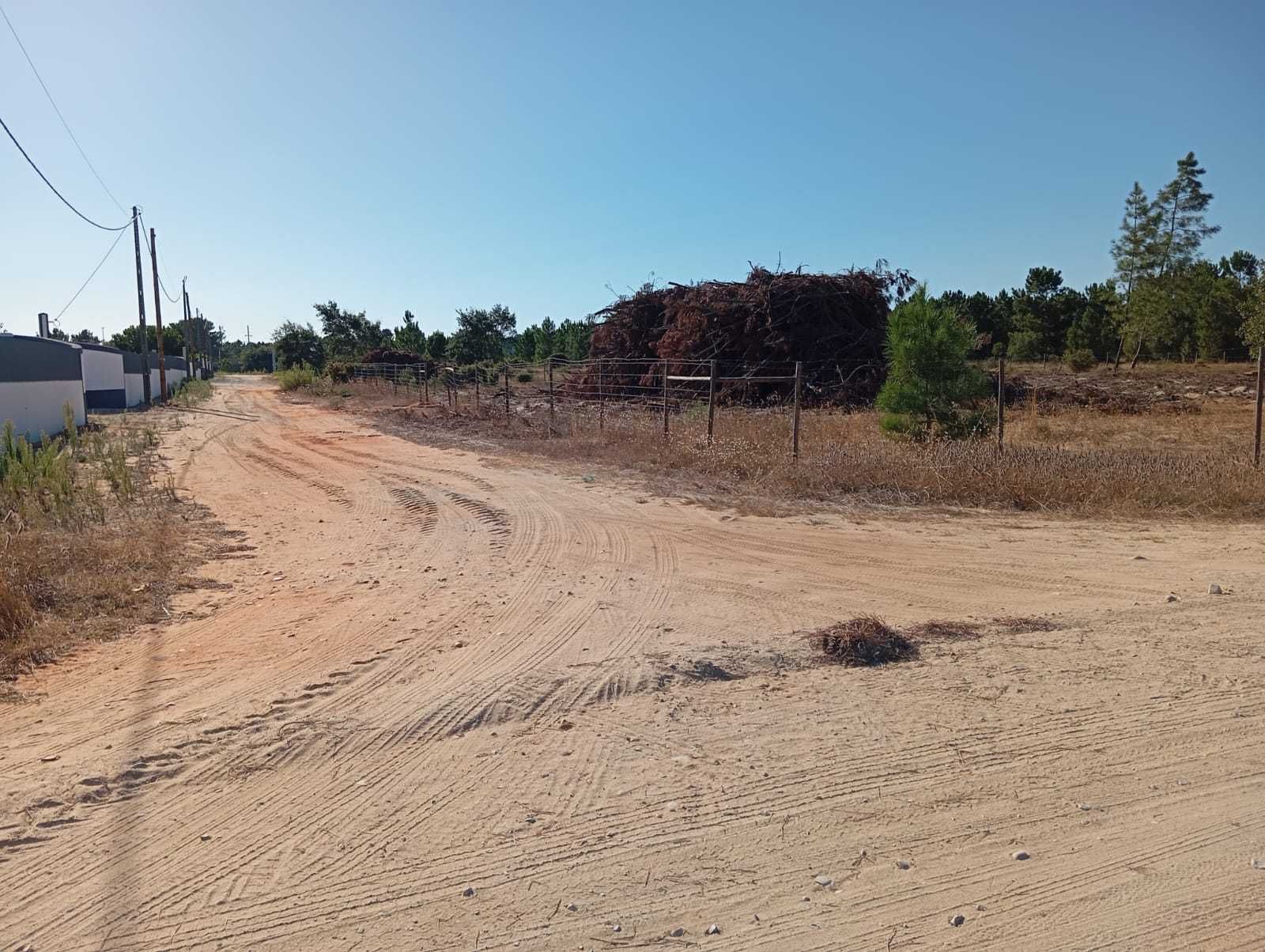 Terreno 300 m² 7 Mil