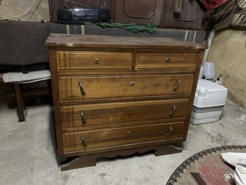 Comoda vintage em exellente estado