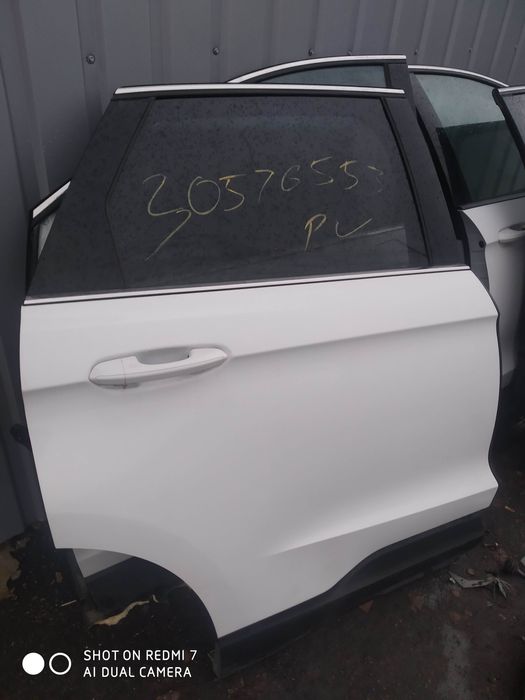 Двері задні праві Ford Edge