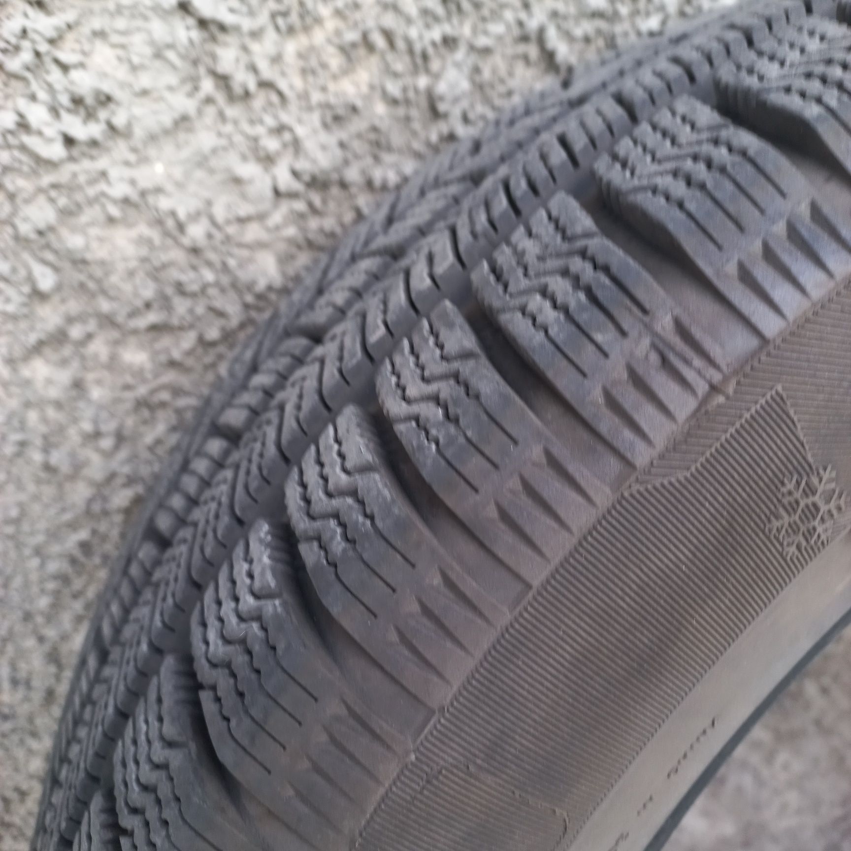 Резина 205/55 R 16
