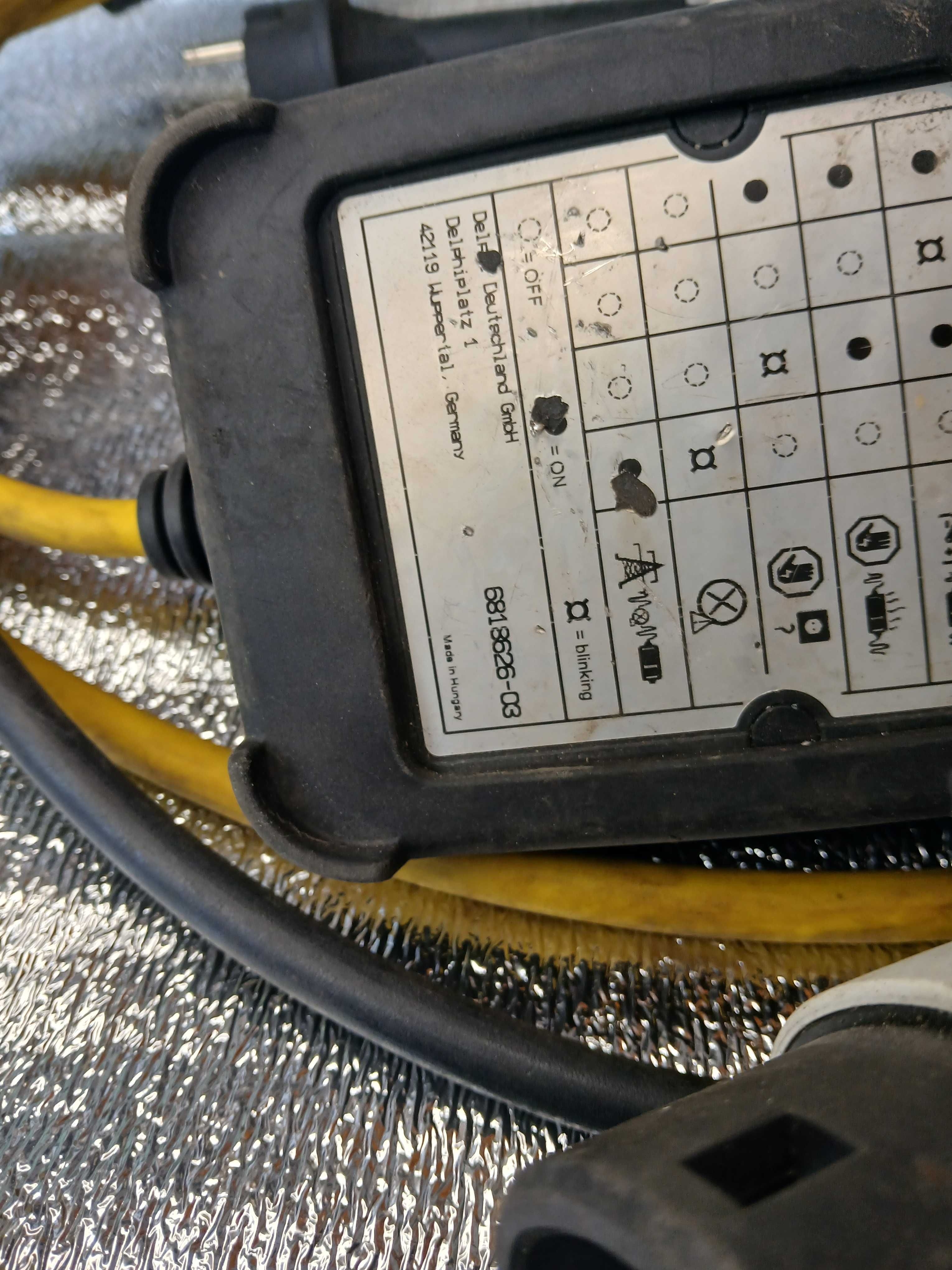 ORYGINAŁ kabel ładowarka Delphi do BMW I3