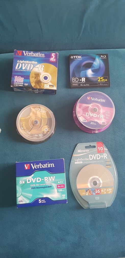 Vendo conjunto DVDs virgens BlueRay