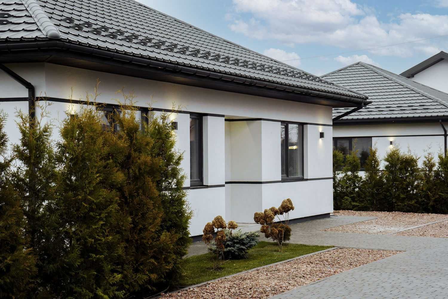 Продаж 1 поверхового будинку з верандою і ділянкою в с. Зазим'я