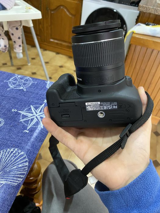 Maquina  fotografica canon