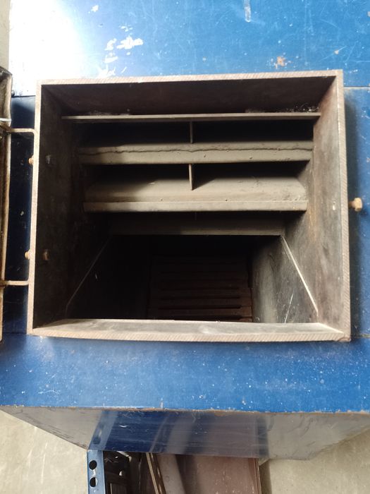 Котел для твердого палива.