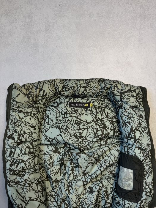 Пуховая жилетка Berghaus женская (оригинал)