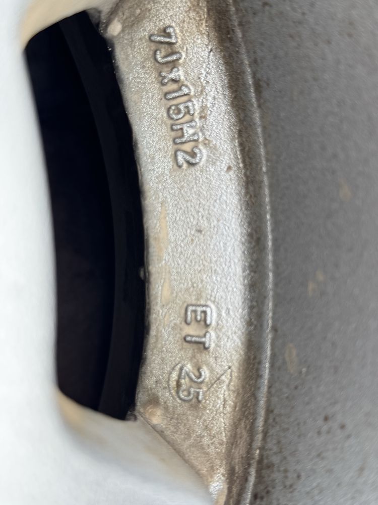 Продам диски 4х100 r15 с полкой