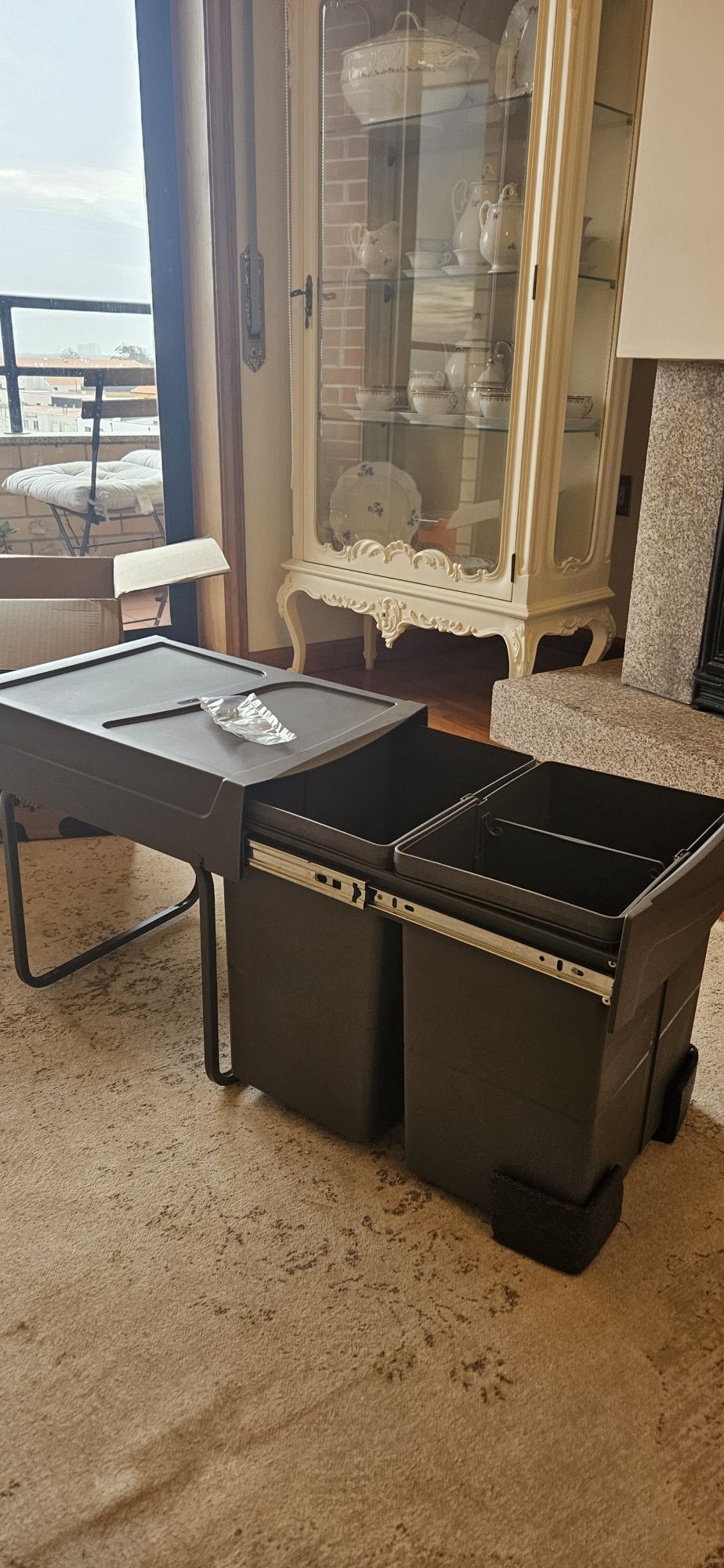 Cestos de lixo ou reciclagem