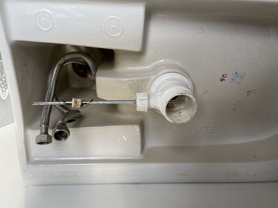 Bidet Włoski prostokąt modny z bateria i odplywem