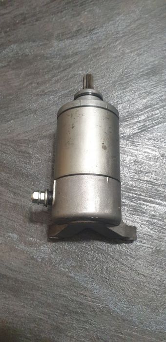 Стартер  Suzuki V-Strom 650