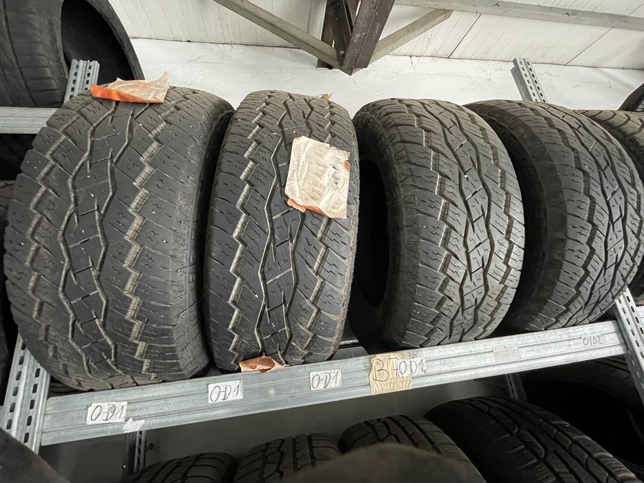 Toyo 265/60 R18 110T