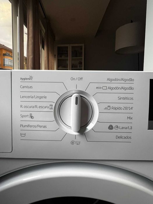 Máquina de Lavar Roupa