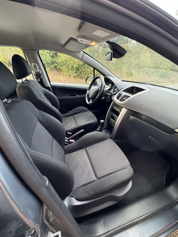 Peugeot 207 1.4 hdi