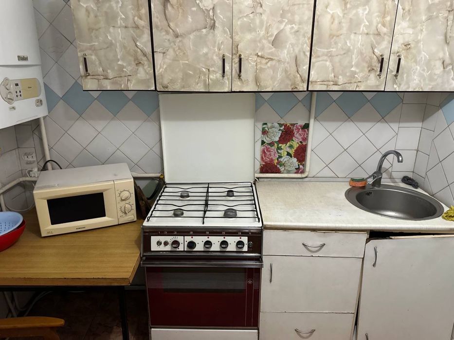 Оренда кімнати на Замості, будинок офіцерів Брацлавська АТБ Петроцентр