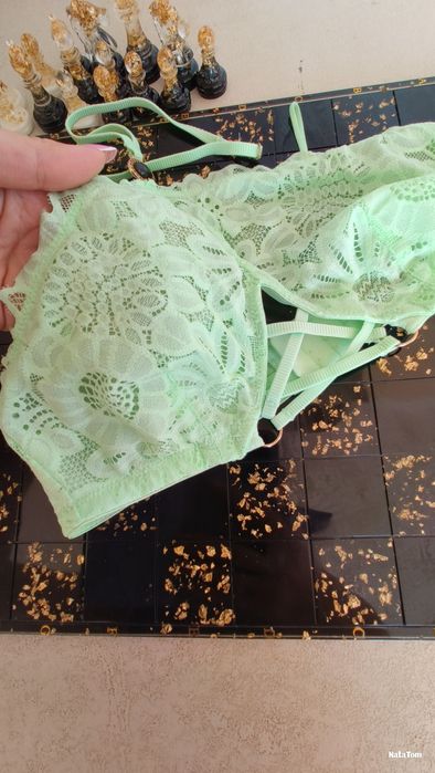 Жіноча білизна бюстгальтер топ