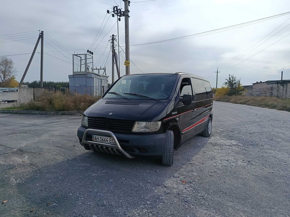 Mercedes Vito легковий пасажирський 8 місць