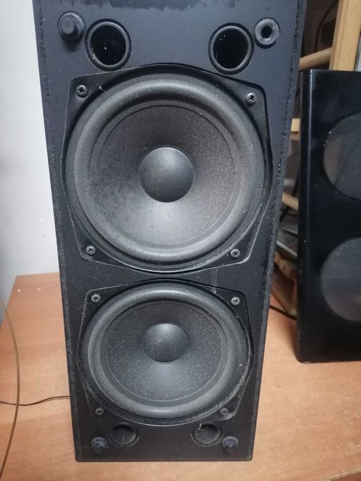 Subwoofer pasywny nieznanej marki brak oznaczeń (MAGNAT)