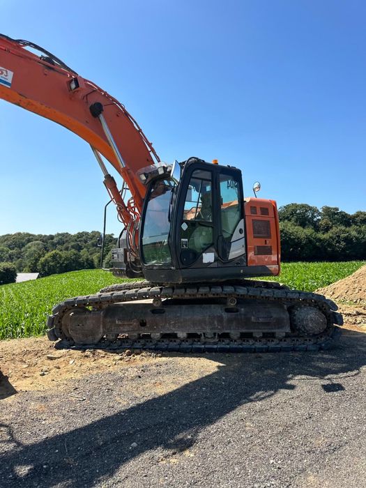 Koparka Hitahi 225USLC świeżo spr z Francji 2014r