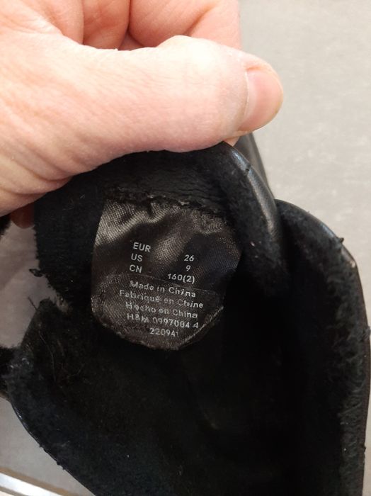 Czarne trampki H&M wysokie ciepłe rozm.26 ekoskóra