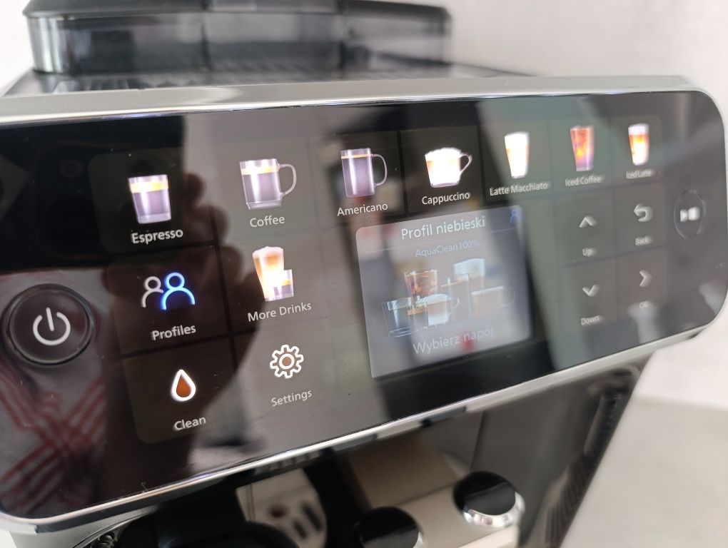 Ekspres PHILIPS LatteGo 5500 EP5541/50