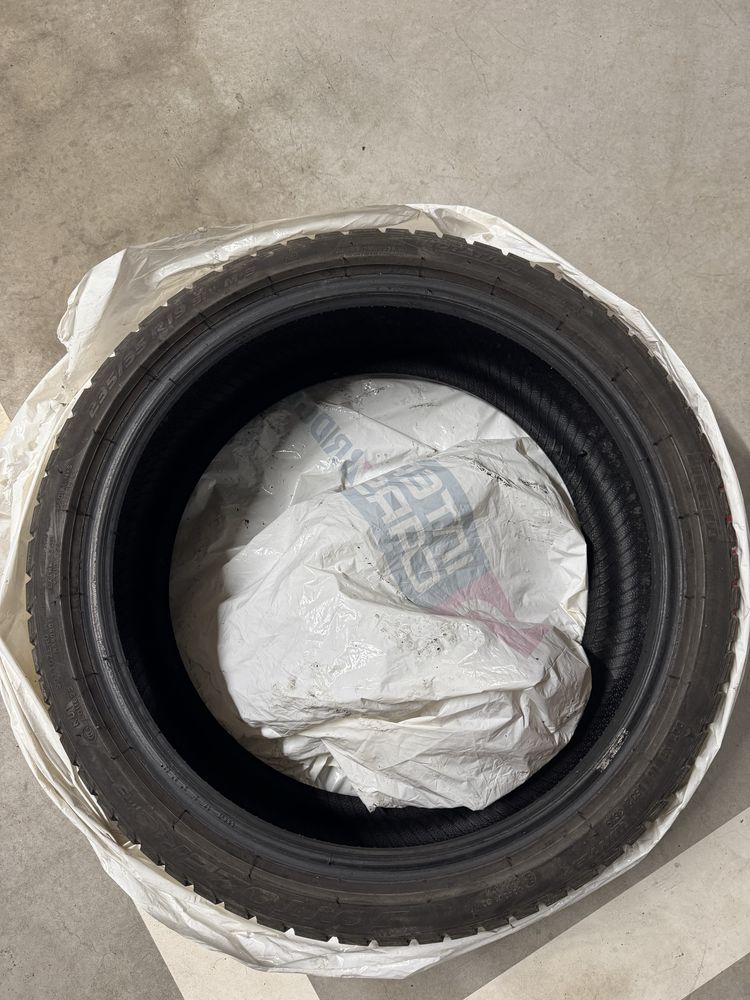 3 x opony zimowe Pirelli SottoZero 3 235/35/19