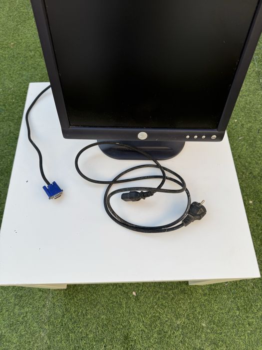 Monitor Dell usado