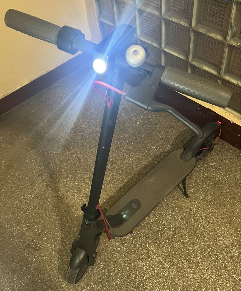 Hulajnoga elektryczna Xiaomi 16133 MI Electric scooter