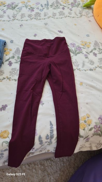 Одяг для вагітних.