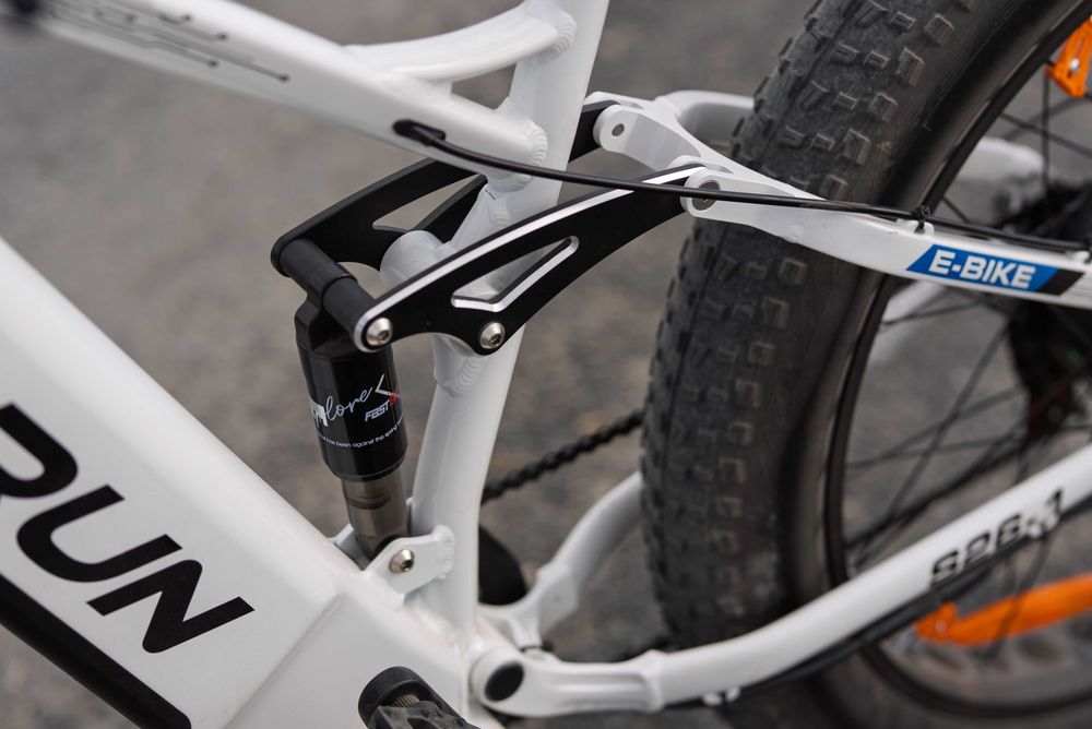 Rower elektryczny VARUN S26-1