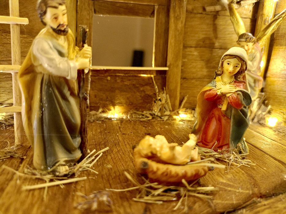 Szopka bożonarodzeniowa .Rękodzieło