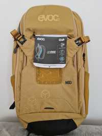 Plecak rowerowy EVOC Neo 16 Protector Backpack S/M