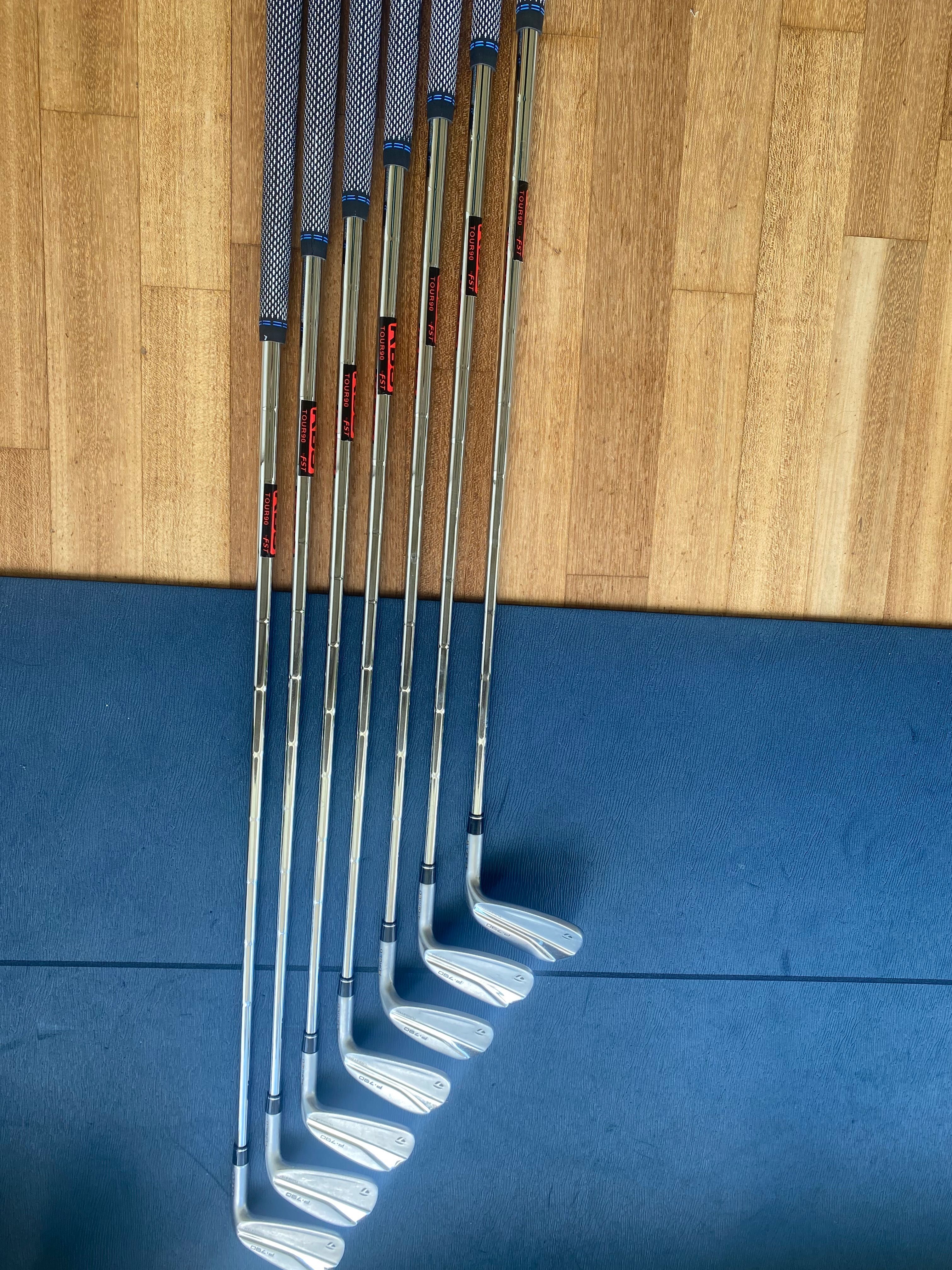 Taylormade P790 4-P Ito set
