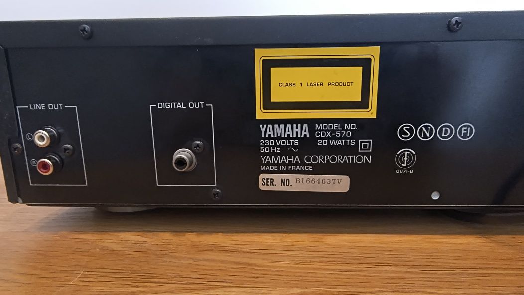 CD YAMAHA CDX -570 w bardzo dobrym stanie