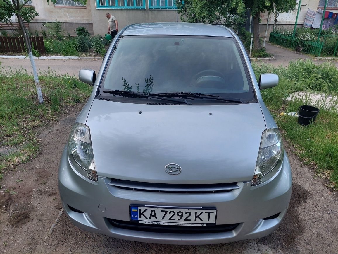 Продам Daihatsu Sirion