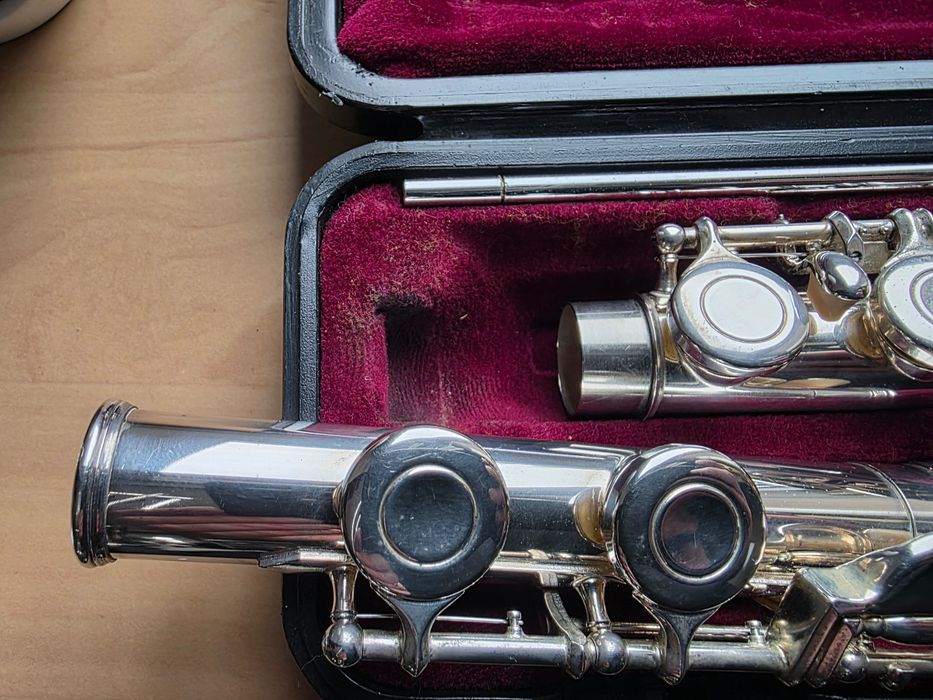 Flet poprzeczny Yamaha YFL 211S II  - Łódź