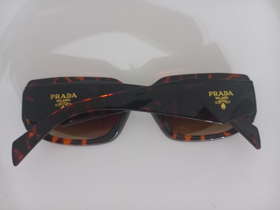 Okulary przeciwsłoneczne Prada