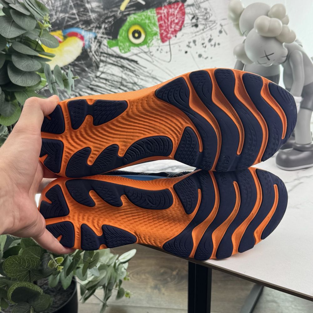 Кросівки Asics Gel Cumulus 42.5 розмір Е5553