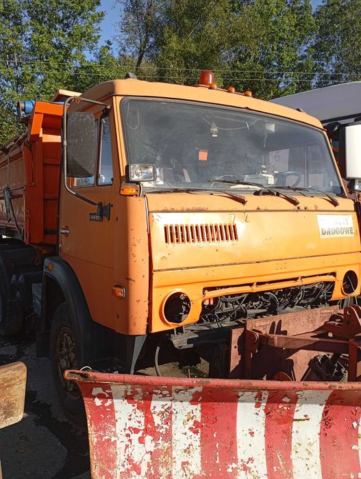 Kamaz z silnikiem Mana Piaskarka P1 Pług