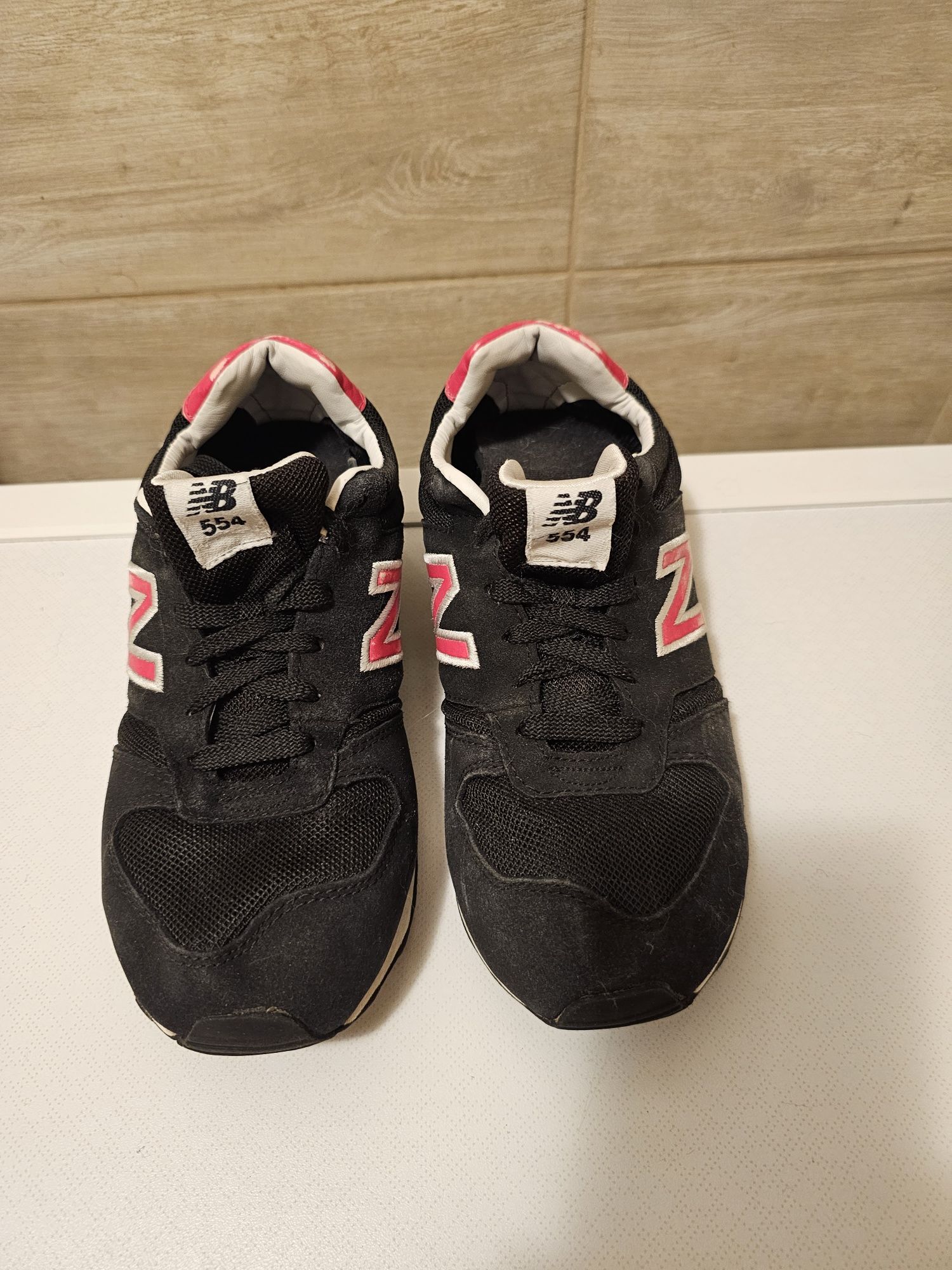 Buty sportowe damskie New Balance rozm.38