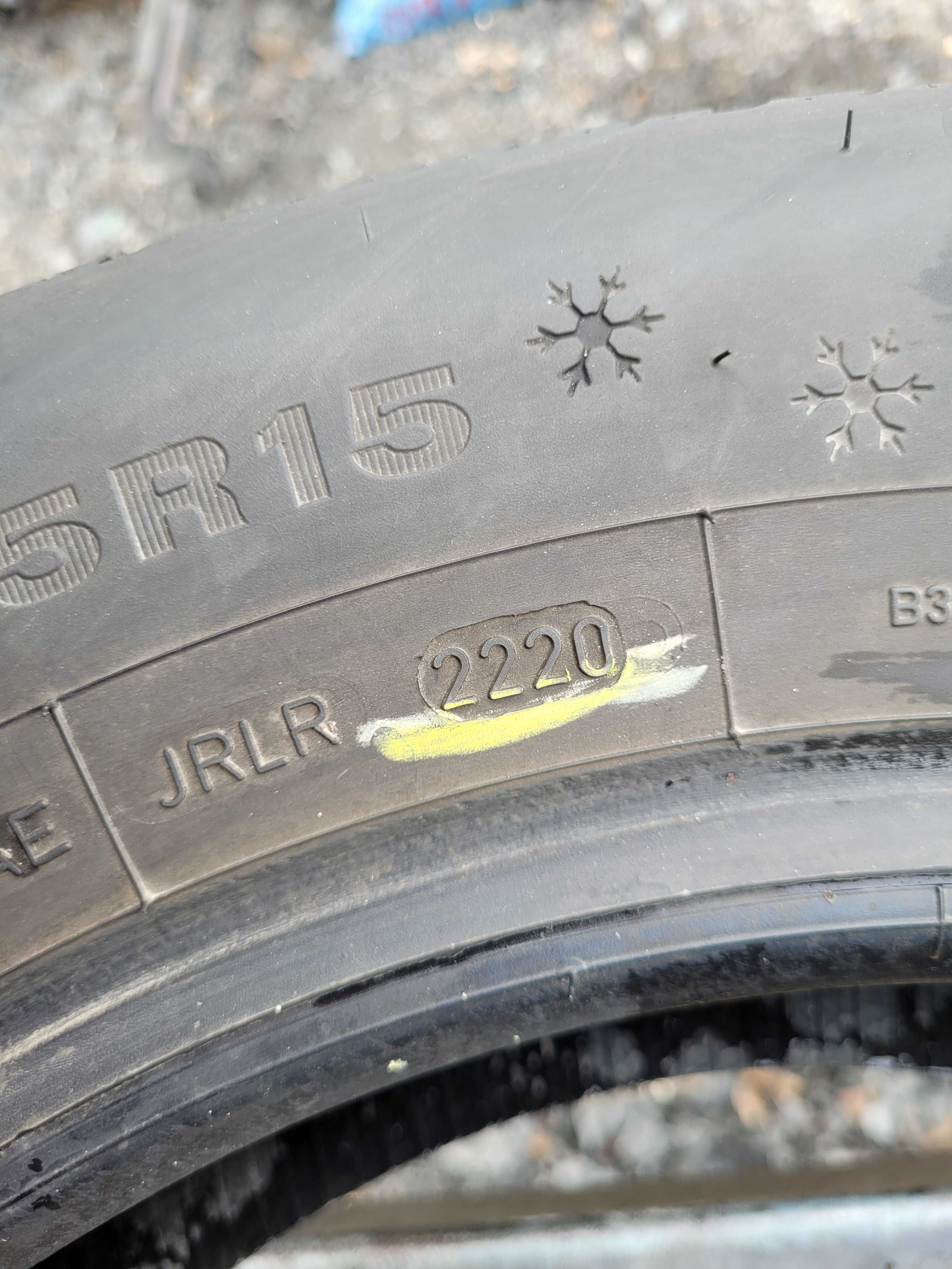 WYSYŁKA Opona Pojedyncza 195 65 R15 Dunlop Winter Response-2 2020r.