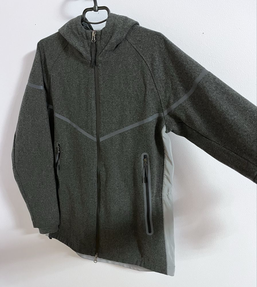 Жіноча куртка Nike tech Wool Windrunner(Оригінал)