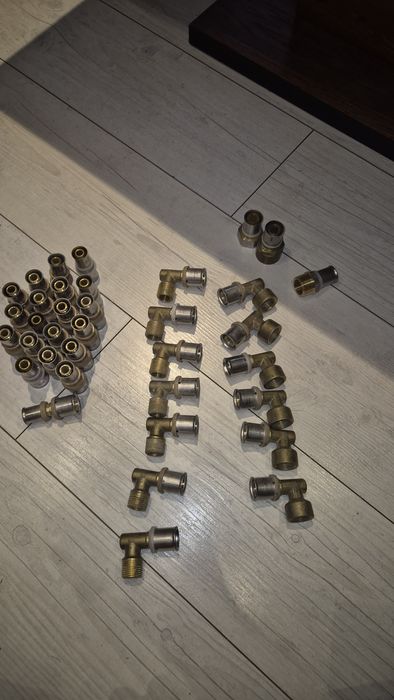 5. Kształtki pex 20 mm, 16 mm zestaw. Nowe.