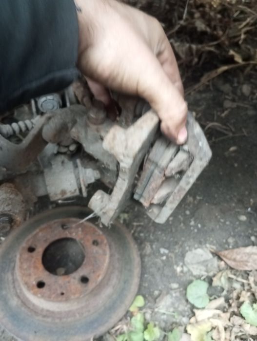 Супорт мазда 626 gf ge