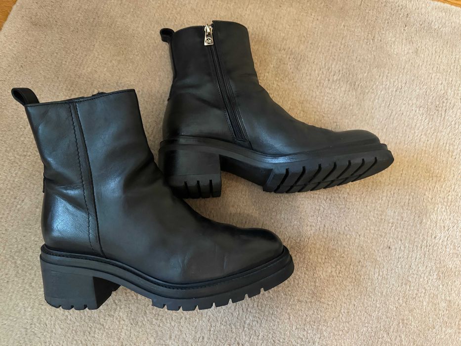 Черевики жіночі шкіряні KAZAR