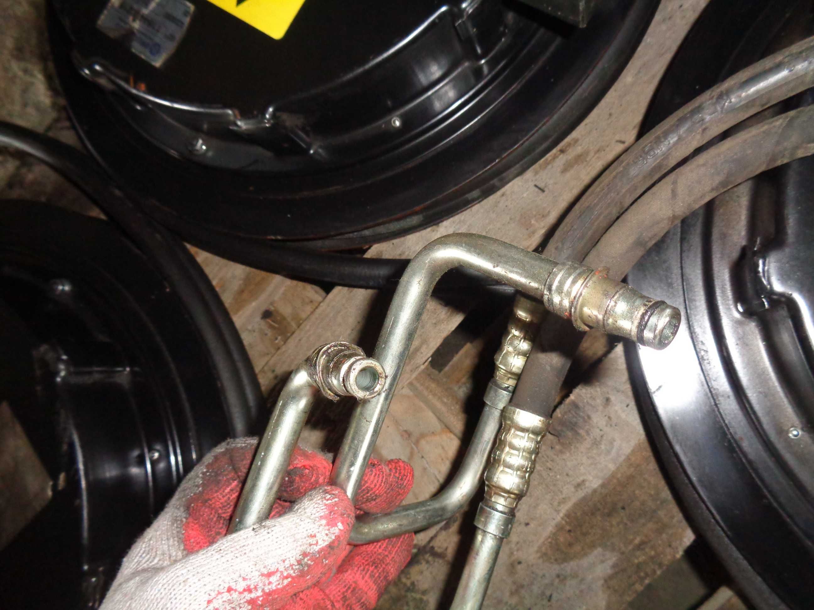 Zwijak przewodów hydraulicznych masztu FLENCO BRUNGAGO wózka widłowego