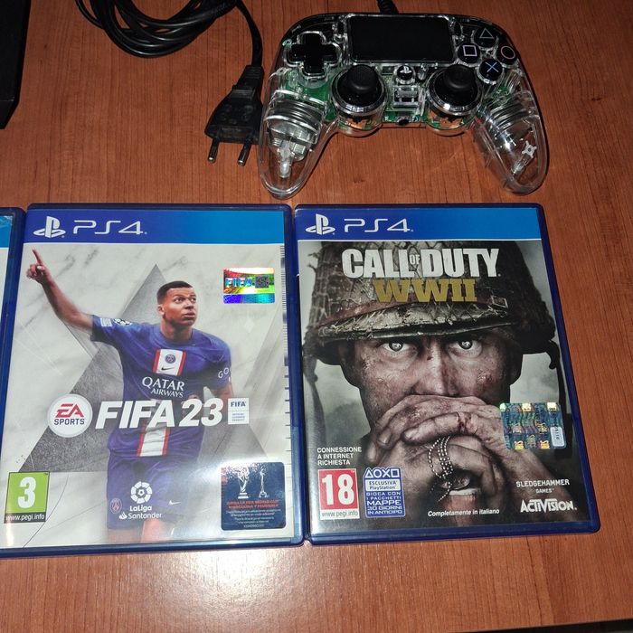 PlayStation 4 + 2 Comandos Nacon (originais/licenciados) • Funciona